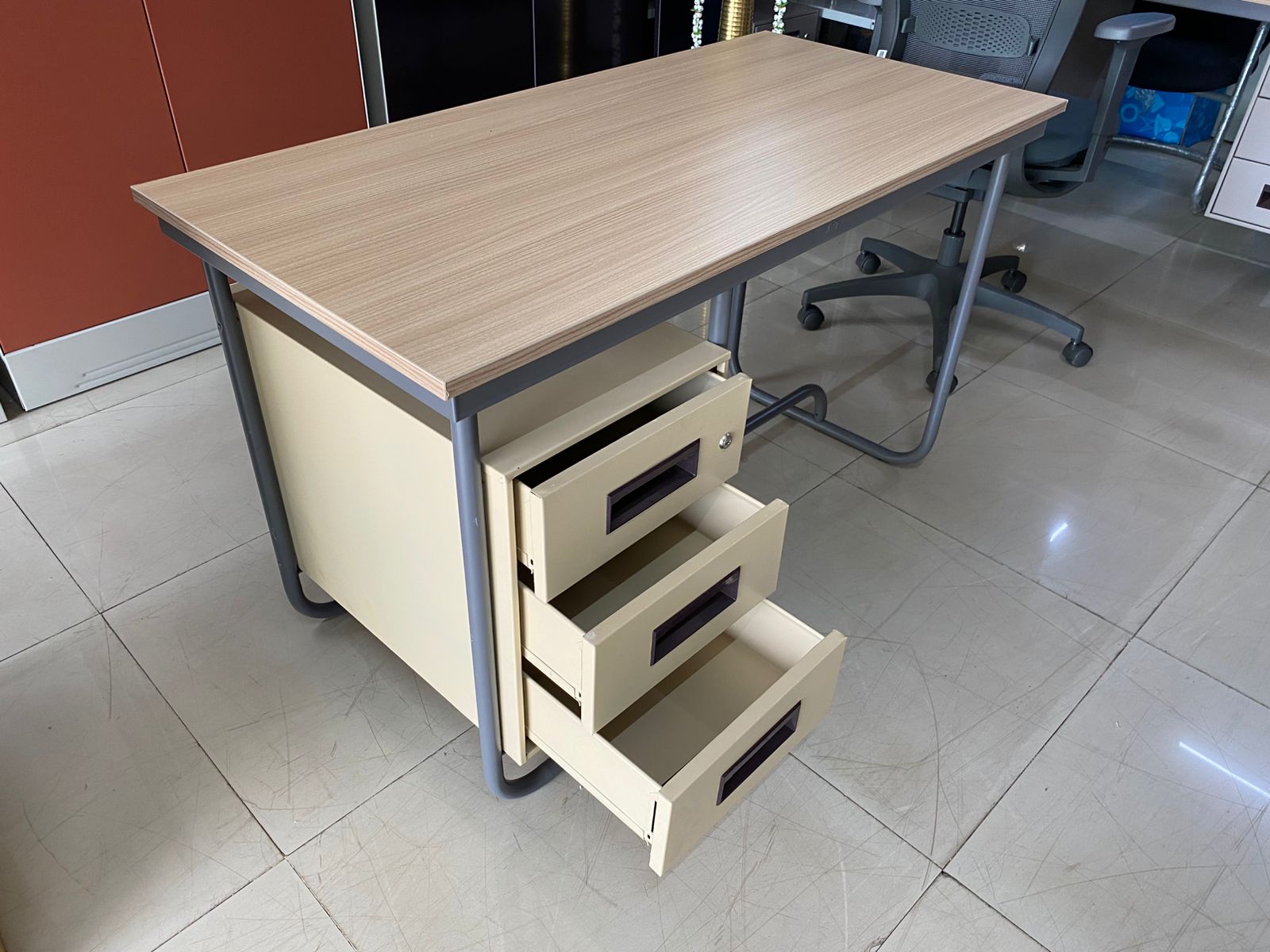 Godrej Office Table T-8 – Godrej Interio Furniture – View 4